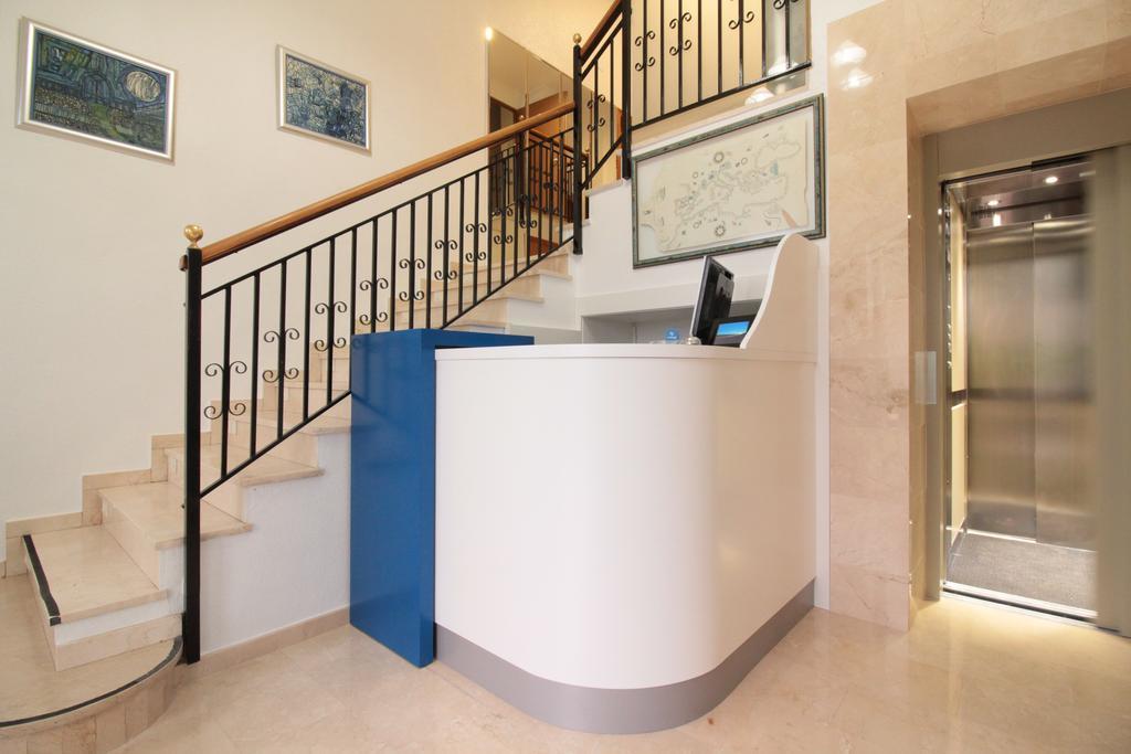 Hostal Pensimar El Altet Bagian luar foto